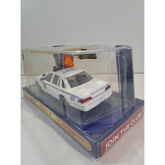 Code 3 12872 1:24 Die Cast Charleston County Sheriff Ford Crown Vic Police Car - Picture 4 of 10